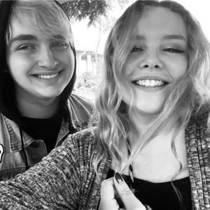 Meet your Posher, Zachery